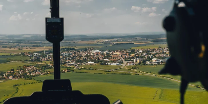 Až 15 min. letu vrtulníkem: více než 400 měst po celé ČR