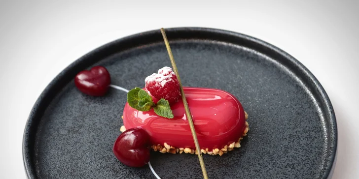 Valentýn v centru Prahy: 4chodové romantické menu pro 2 osoby