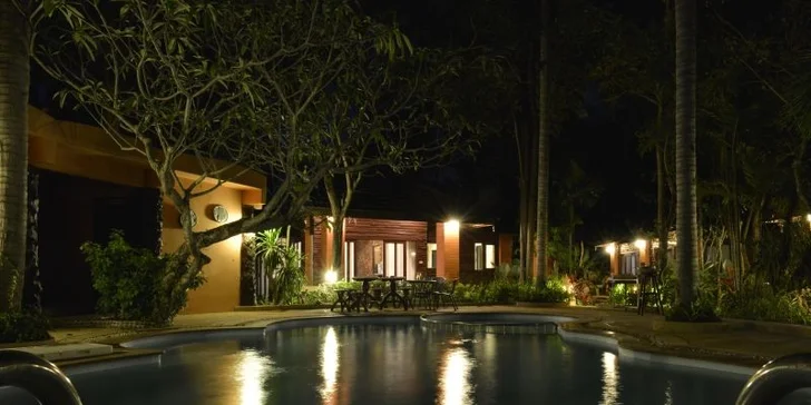 Pobyt pro DVĚ nebo ČTYŘI osoby v pohádkovém Samui Tropical Resort v Thajsku - 11 nebo 15 dní v ráji!