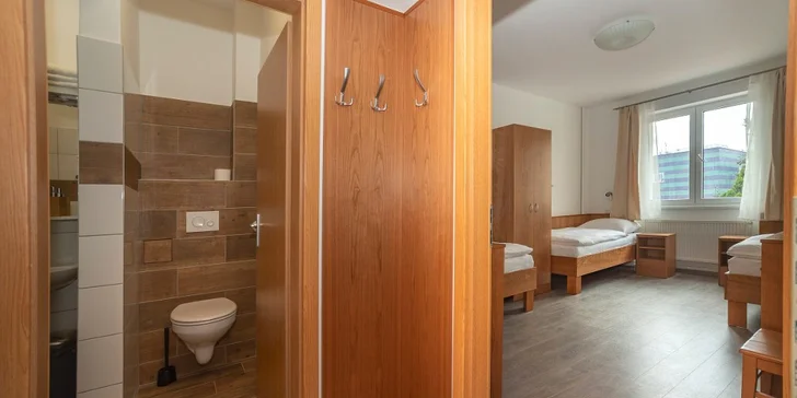 Oddech na Plzeňsku: nově zrekonstruovaný hotel, polopenze i vířivka na pokoji
