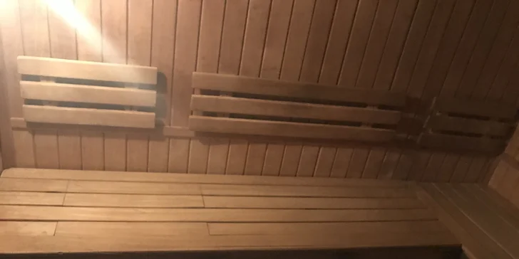 Privátní wellness na 30-120 minut s vířivkou nebo i saunou pro až 5 osob