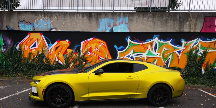 Zkroťte 900 koní pod kapotou: až 2 hodiny jízdy v nadupaném Dodge Challenger a Chevrolet Camaro SS