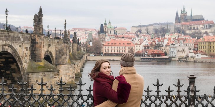Focení na nejkrásnějších místech Prahy až pro 7 osob: jednotlivci, páry, těhotné i rodiny
