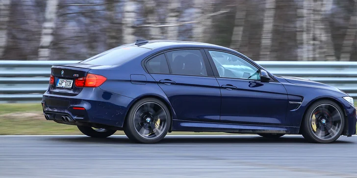 1–4 kola na okruhu v Mostě či Brně řidič či spolujezdec BMW M2 nebo M3