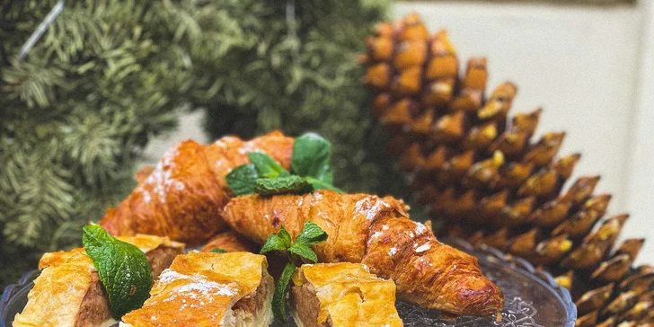 Bistro s českou i mezinárodní kuchyní: voucher na konzumaci nebo catering