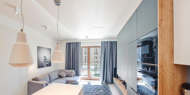 Vyrazte na dovolenou do Polska: moderní apartmány s balkonem blízko písečné pláže