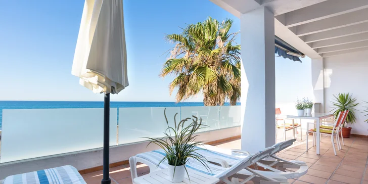 Dovolená v Andalusii: apartmány u pláže, nabídka výletů s českým průvodcem, děti do 6 let zdarma