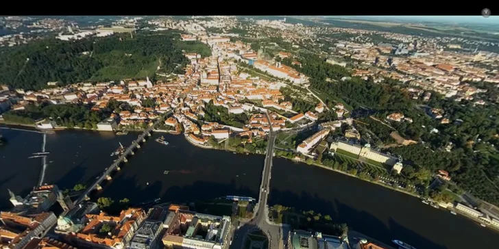Zážitek ve virtuální realitě: seskok z letadla i let vesmírem pro 1 osobu
