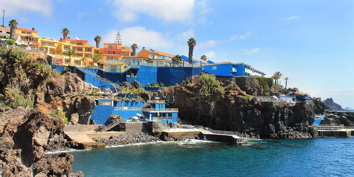 Madeira, ostrov věčného jara: letenka, 4* hotel s bazény, pláží a česky hovořícím delegátem