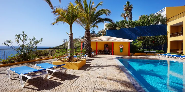 Madeira, ostrov věčného jara: letenka, 4* hotel s bazény, pláží a česky hovořícím delegátem