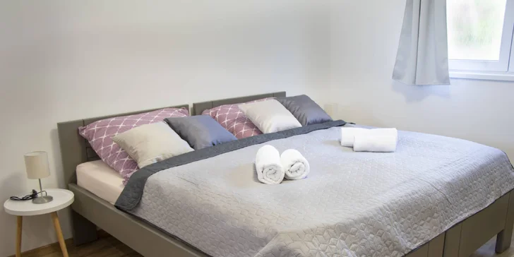 Dovolená na jihu Čech: hotel se snídaněmi, bazénem i privátním wellness