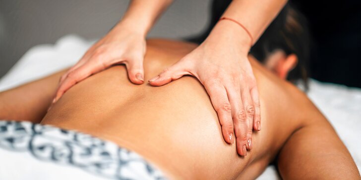 60minutová masáž dle výběru: Lomi Lomi, tajemná, zdravotní či klasická aj.