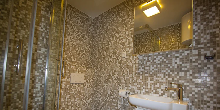 Až 15 dní na Makarské riviéře: vybavené apartmány u moře až pro 6 osob