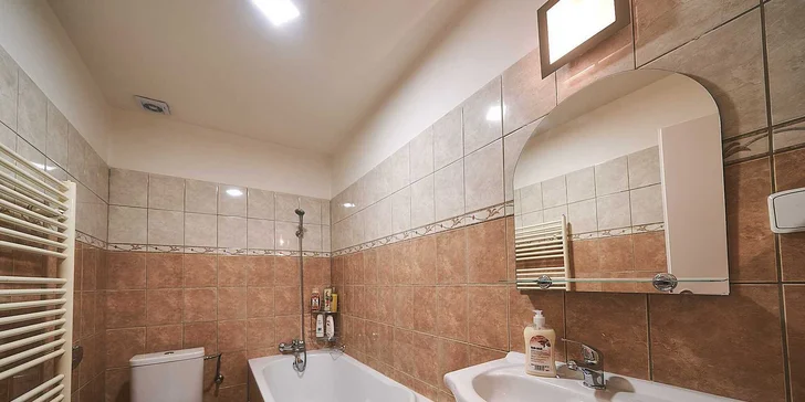 Pohoda v Karlových Varech až v 7 osobách: moderní apartmány s kuchyňkou
