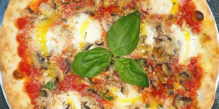 Pizza i nápoj podle výběru na místě i s odnosem s sebou pro jednoho i dva