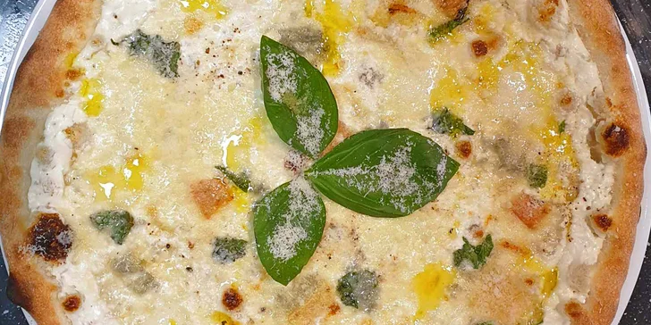 Pizza i nápoj podle výběru na místě i s odnosem s sebou pro jednoho i dva