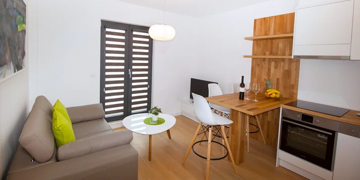 Až 15 dní na Makarské riviéře: vybavené apartmány u moře až pro 6 osob