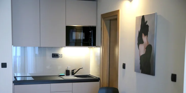 Až 15 dní u moře na Makarské riviéře: moderní apartmány či studia a snídaně