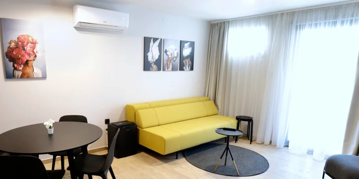 Až 15 dní u moře na Makarské riviéře: moderní apartmány či studia a snídaně