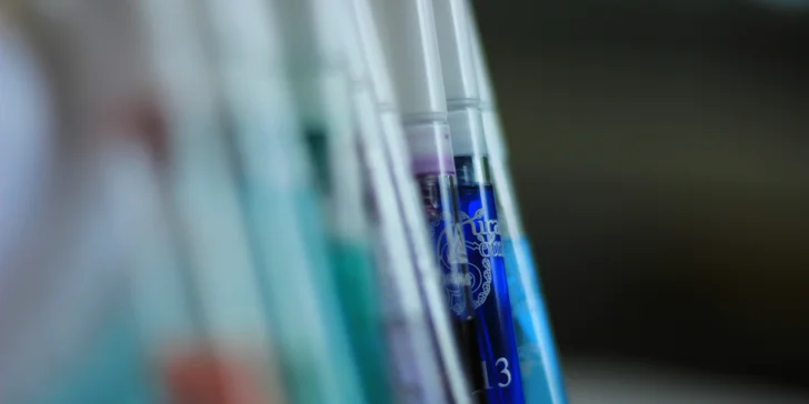 Masáž na míru včetně vstupní konzultace: remas, lymfatická, relaxační, reflexní i baňkování