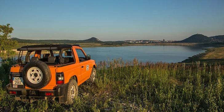 Expedice po Českém středohoří s programem i VIP výlet offroad kabrioletem podle výběru
