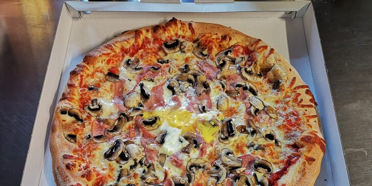1 či 2 pizzy s rozvozem po Ústí: výběr z 26 klasických i speciálních druhů, průměr 45 cm