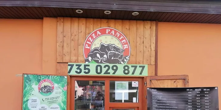 Parádní pizza o průměru 45 cm na odnos s sebou: výběr z 12 druhů