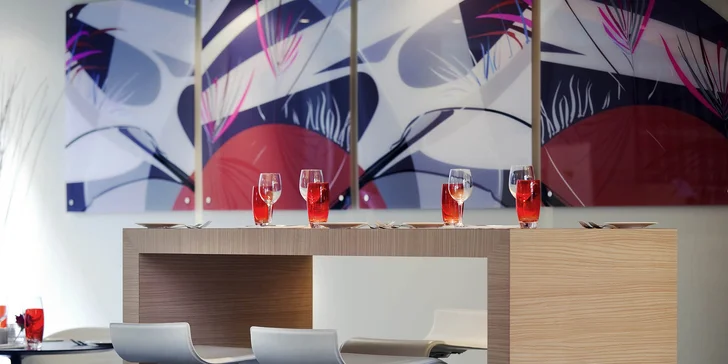 4* pobyt v centru Prahy pro 1–2 osoby: bez jídla či se snídaní, neomezený vstup do wellness