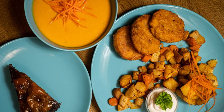 Zdravé a chutné: menu pro 1 nebo 2 osoby ve veganské, bezlepkové a raw restauraci v centru Brna