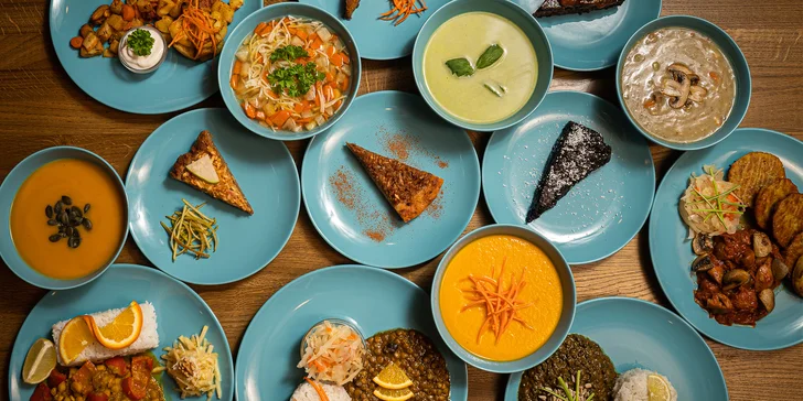 Zdravé a chutné: menu pro 1 nebo 2 osoby ve veganské, bezlepkové a raw restauraci v centru Brna