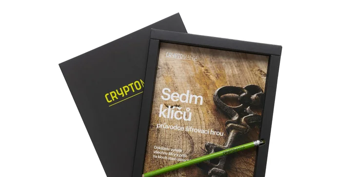 Zahrajte si doma na detektivy: rodinná online únikovka Sedm klíčů
