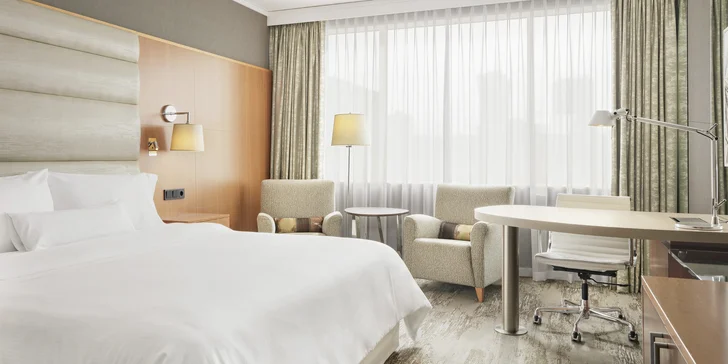 Pobyt v 5* hotelu v centru Varšavy: až 8 dní, snídaně a pobyt pro dítě do 11,9 let zdarma