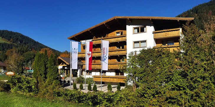 Dovolená v Kitzbühelských Alpách: 4* hotel s polopenzí, wellness a kartou plnou výhod