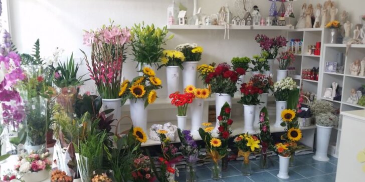 Kytice pro radost: 10–25 tulipánů s přízdobou, osobní vyzvednutí v Ostravě