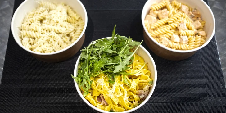Gnocchi, farfalle, spaghetti, tagliatelle i fusilli s omáčkou dle výběru