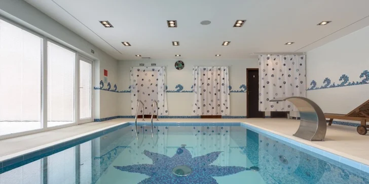 Pobyt v přírodě se snídaní či polopenzí, wellness, bowling i slevy