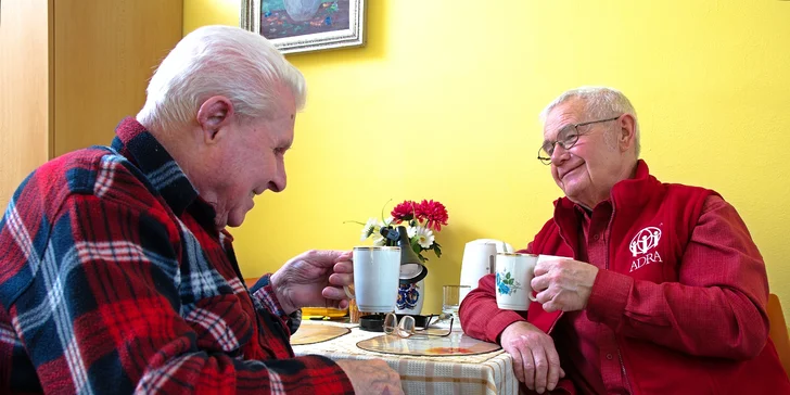 Pomozte seniorům, kteří chtějí pomáhat: příspěvek pro ADRA ČR a její seniory-dobrovolníky