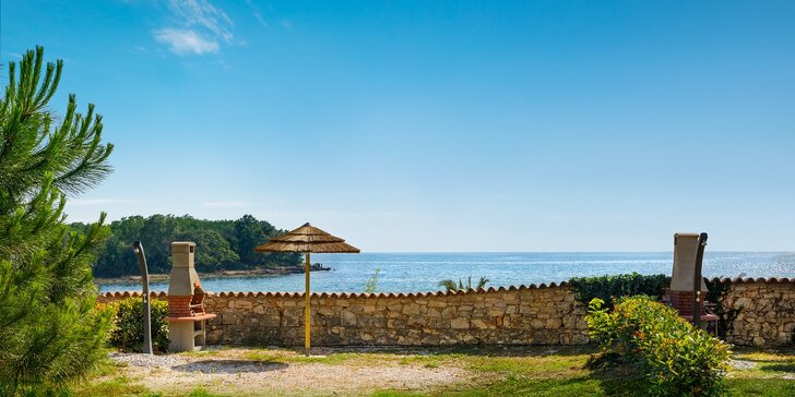 Dovolená v parádním kempu na Istrii: mobilní domek, pláž, bazény a zábava pro děti