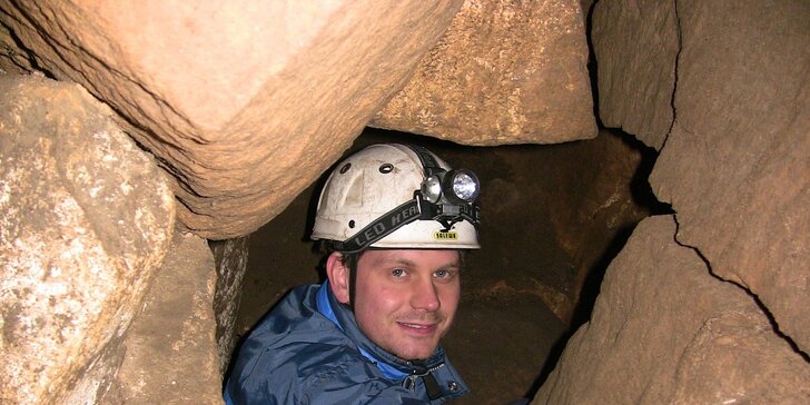 Adrenalinový sestup do tajemných jeskyní a podzemních labyrintů Krušných hor
