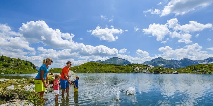 Pobyt se snídaní a neomezeným wellness v srdci rakouských Alp: útulný hotel s překrásnými výhledy na hory