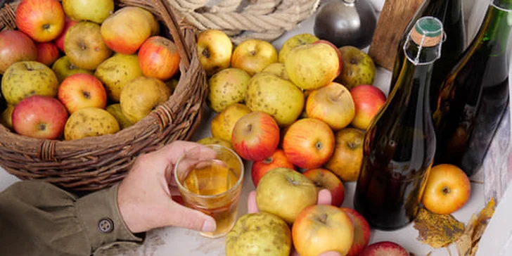 Ochutnávka ciderů i dárkový balíček tří lahví na doma pro 1, 2 nebo 4 osoby