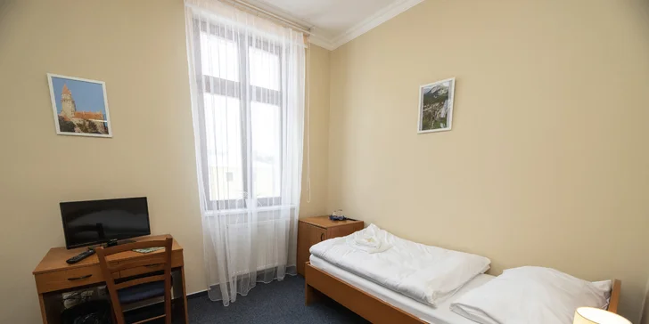 Načerpejte síly: odpočinkový pobyt v lázeňském městě se snídaní a láhví sektu
