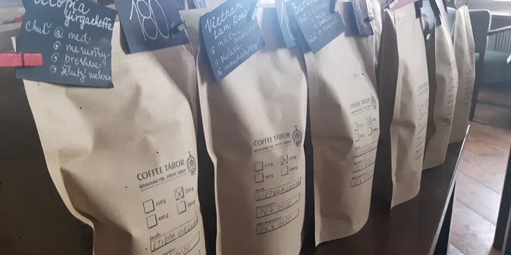 Otevřené vouchery do Obývák coffee & cocktail bar s vlastní pražírnou