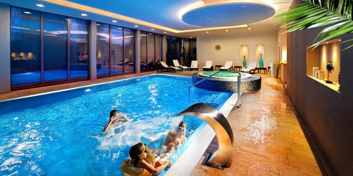 Dopřejte si božský odpočinek na Oravě: luxusní 4* hotel s polopenzí i neomezeným wellness