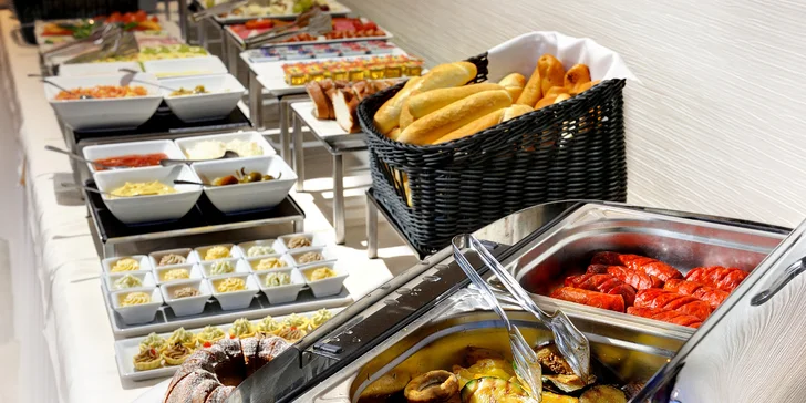Dopřejte si božský odpočinek na Oravě: luxusní 4* hotel s polopenzí i neomezeným wellness
