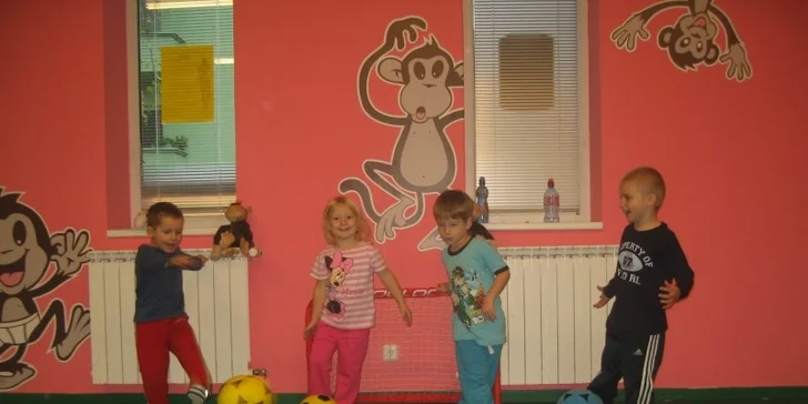 Cvičení pro ženy i pro děti v klubu Playing Monkey
