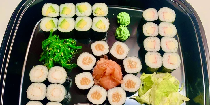Zajděte na sushi set: 24 nebo až 52 rolek s lososem, krabem, úhořem i vege