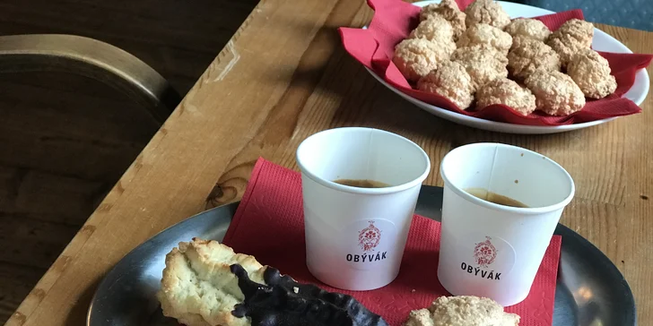 Lahodná káva z Obývák kafé s vlastní pražírnou a k ní zákusek pro 1 i 2 osoby
