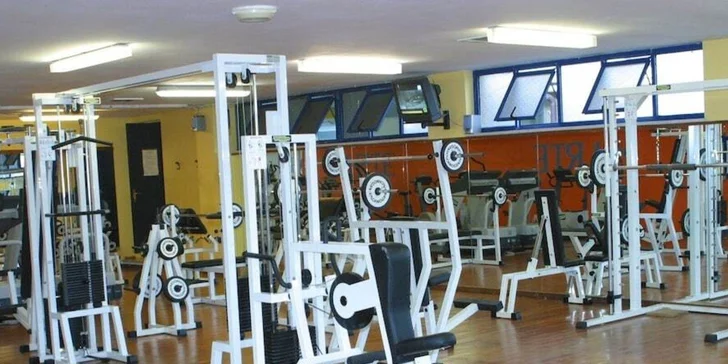 Športovo založení jedinci zase ocenia fitness a tenisové kurty.
