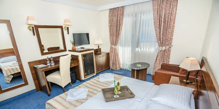 Dovolená v Chorvatsku: all inclusive v hotelu u oblázkové pláže